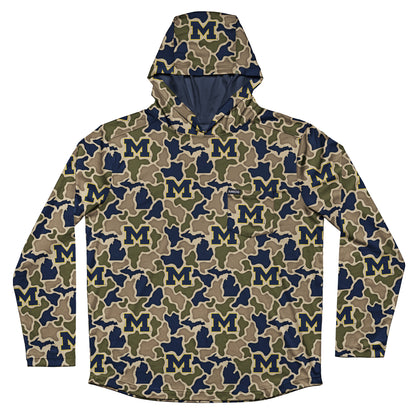 Michigan Wolverines Camo Playa Hooded Fishing Shirt