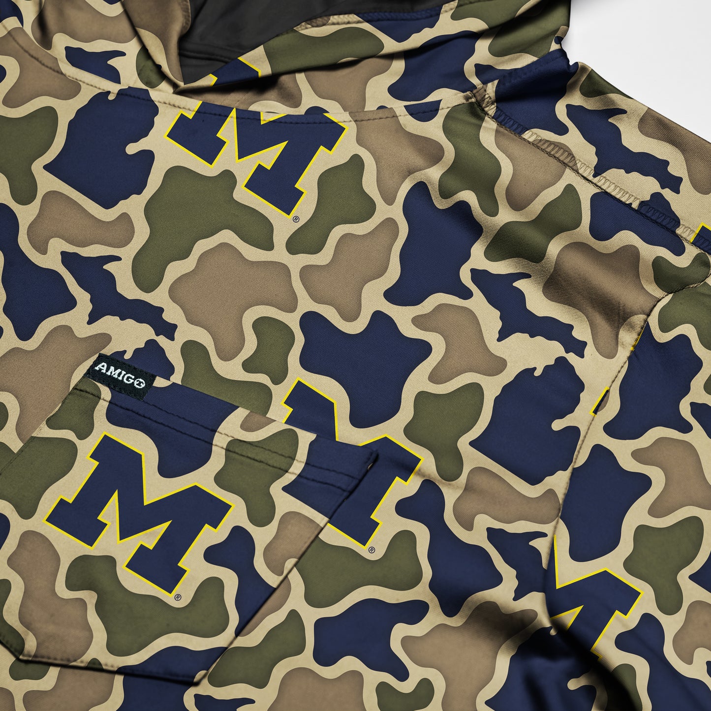 Michigan Wolverines Camo Playa Hooded Fishing Shirt